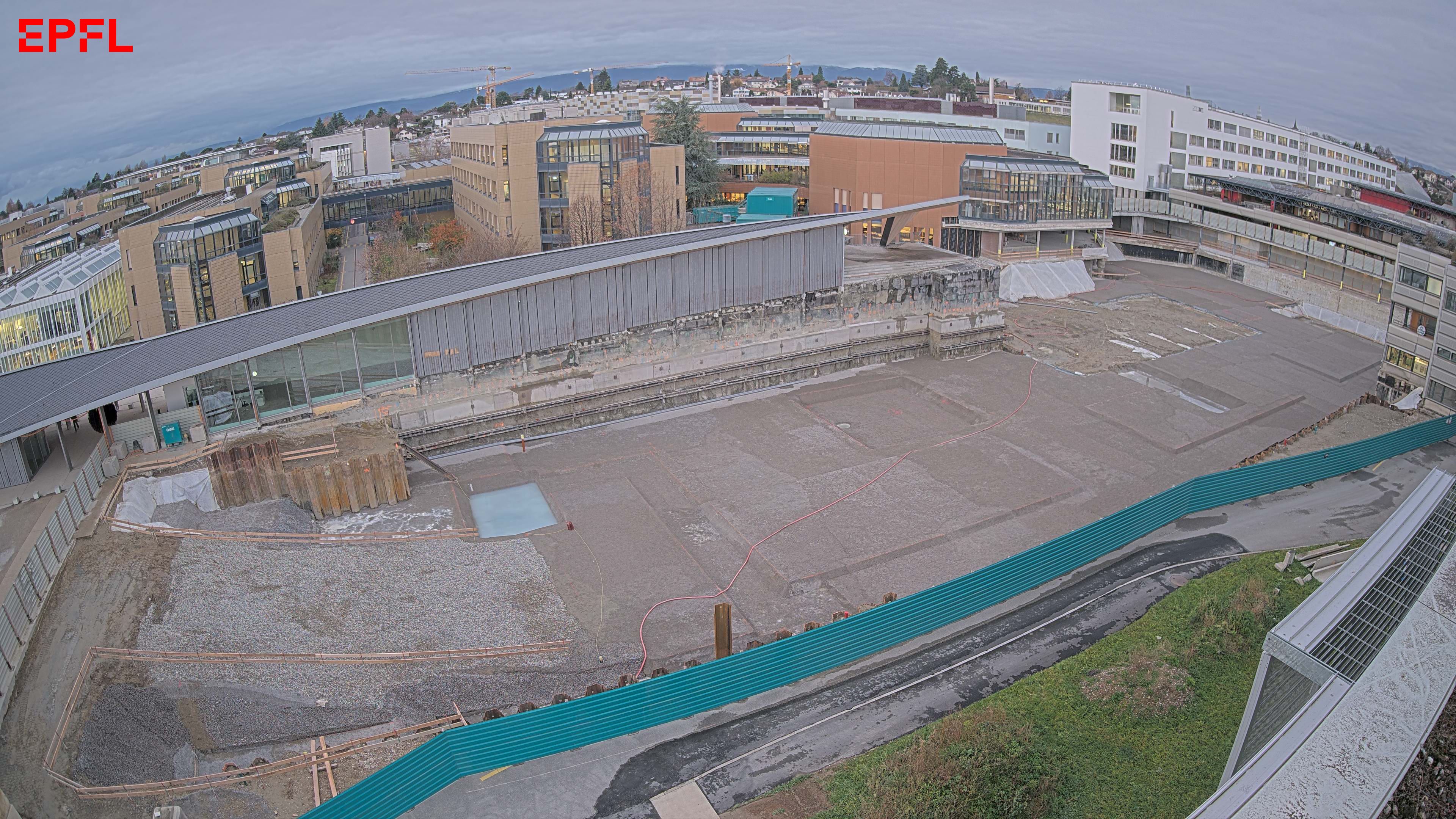 Recent picture of the progress of the construction work.